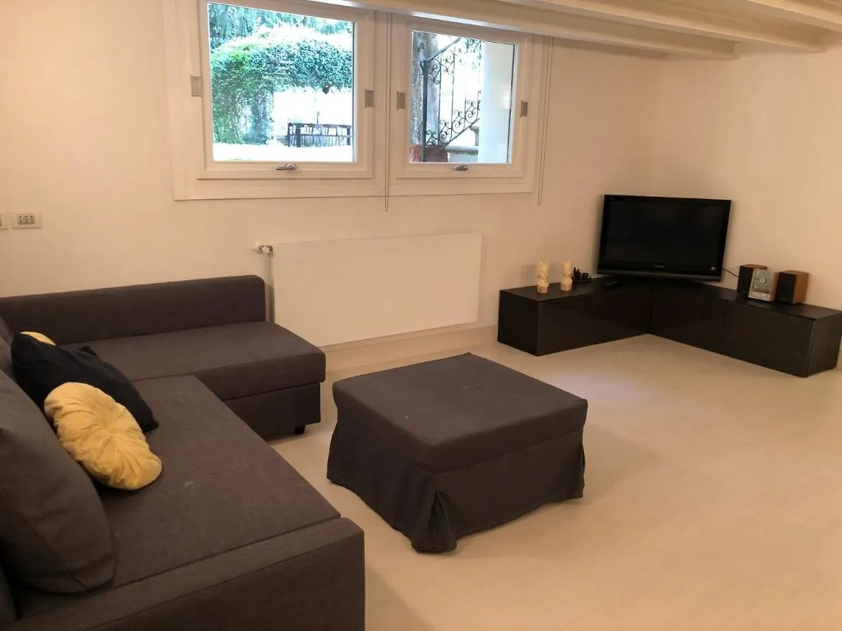 Venice-Lido Apartment With An Esclusive Garden Benátky – Lido 0*,  Itálie
