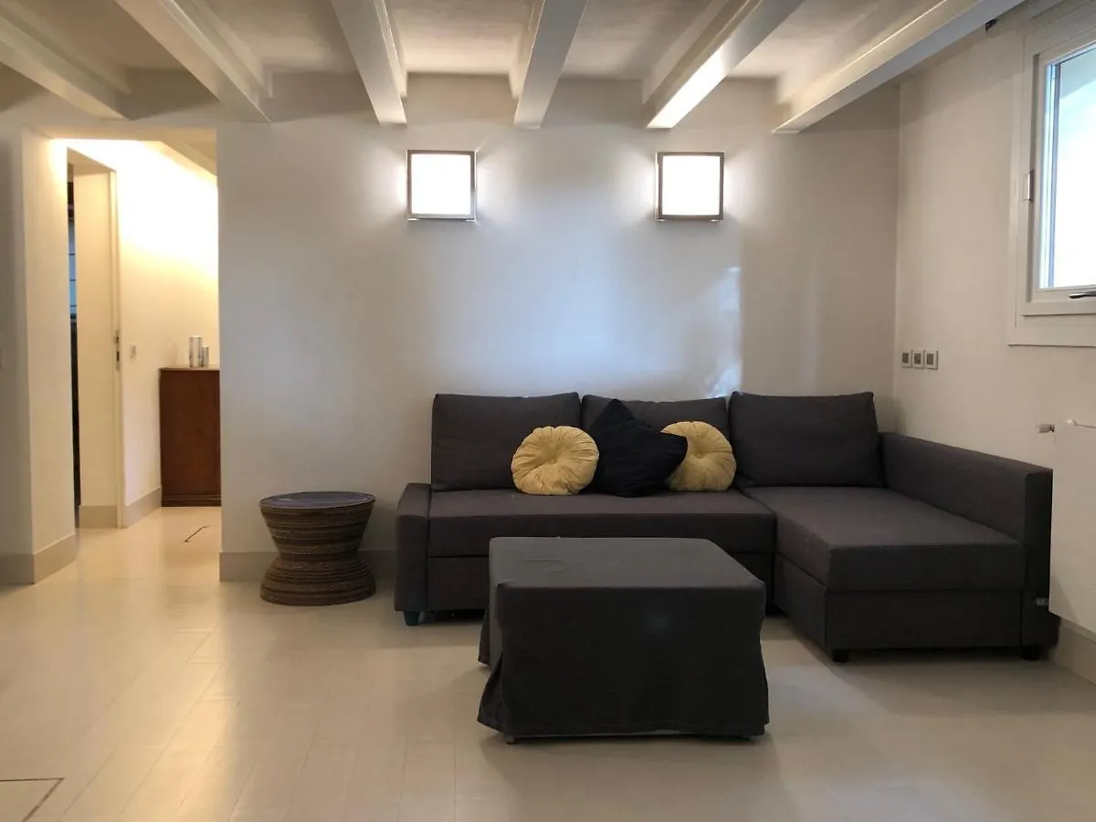 Venice-Lido Apartment With An Esclusive Garden Benátky – Lido